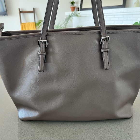 Michael Kors Handbag - Picture 3 of 6